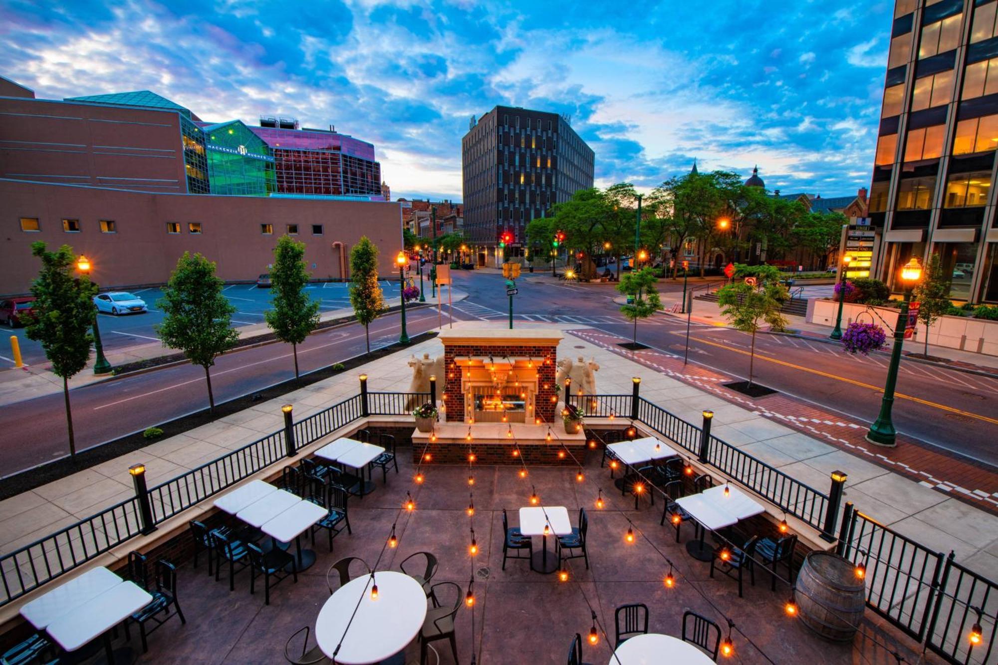Marriott Syracuse Downtown Otel Dış mekan fotoğraf